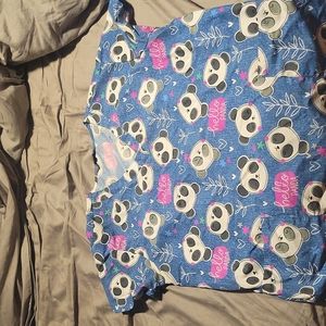 Size large short sleeve scrub top